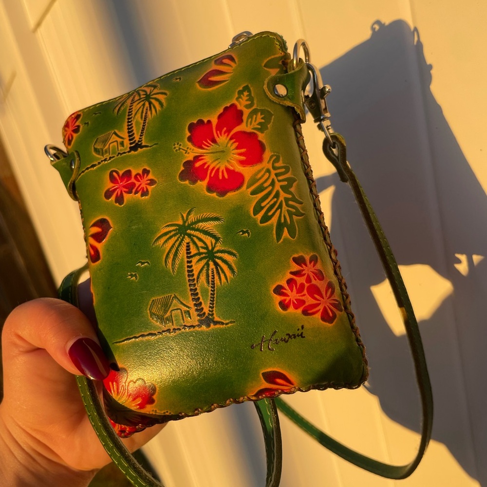 Hawaiian Purse